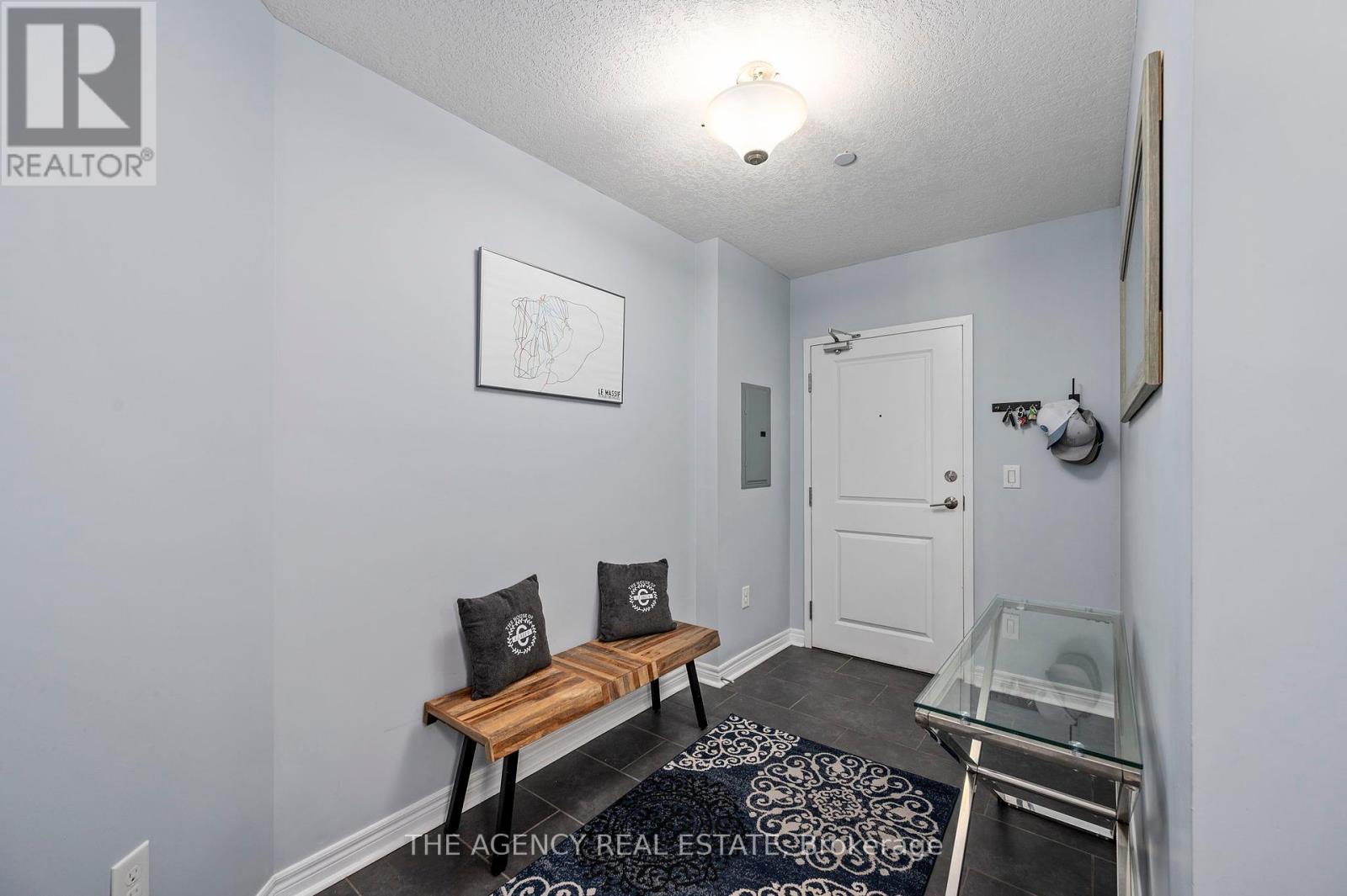 Photo 21 of 41 for 1701 - 330 Ridout Street N