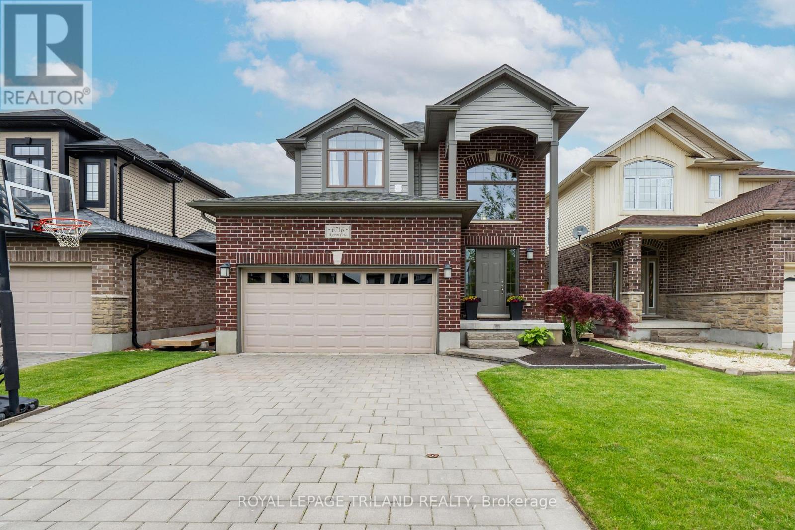6716 NAVIN CRESCENT, London South, Ontario
