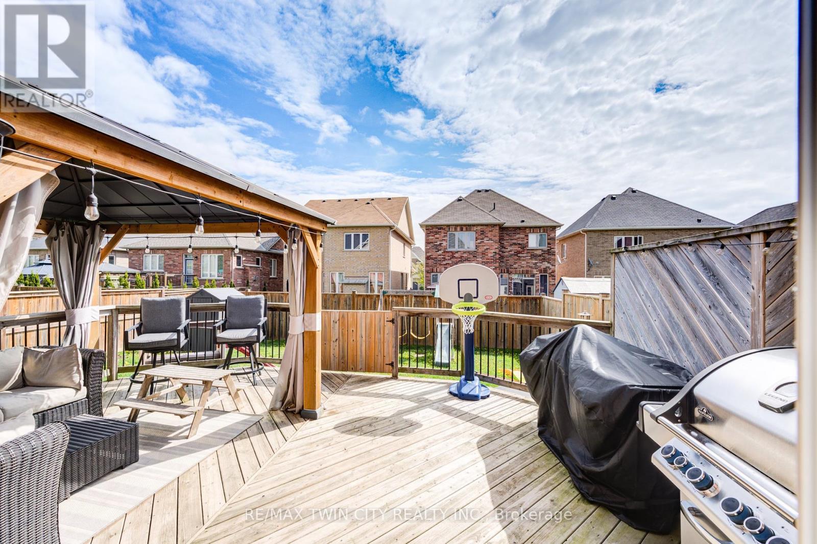 629 Baldwin Crescent, Woodstock, Ontario  N4T 0G5 - Photo 36 - X12153091