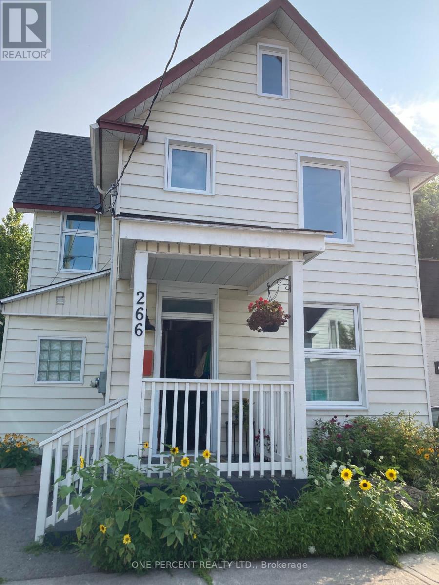 266 Bradley Avenue, Ottawa, Ontario  K1L 7E9 - Photo 1 - X12194215