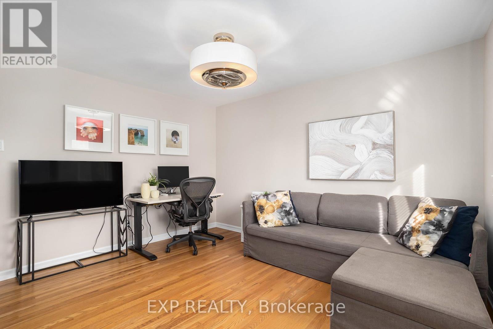 733 Southmore Drive W, Ottawa, Ontario  K1V 7A2 - Photo 23 - X12194252