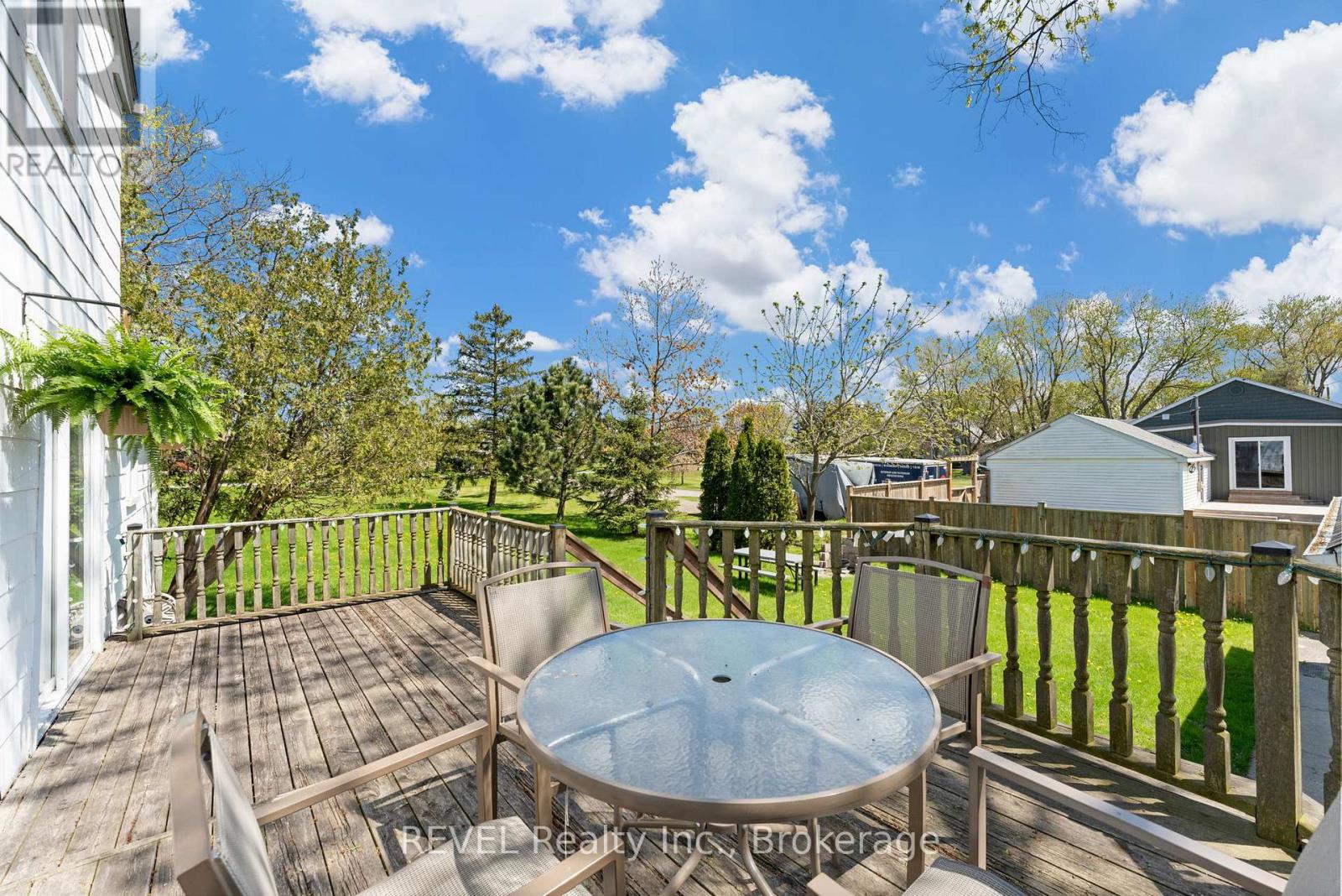 239 Becken Crescent, Welland, Ontario  L3B 5N4 - Photo 37 - X12194233