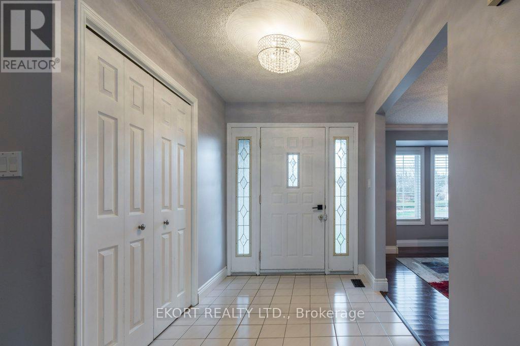 24 Kaiser Court, Belleville, Ontario  K8P 5G3 - Photo 6 - X12194001