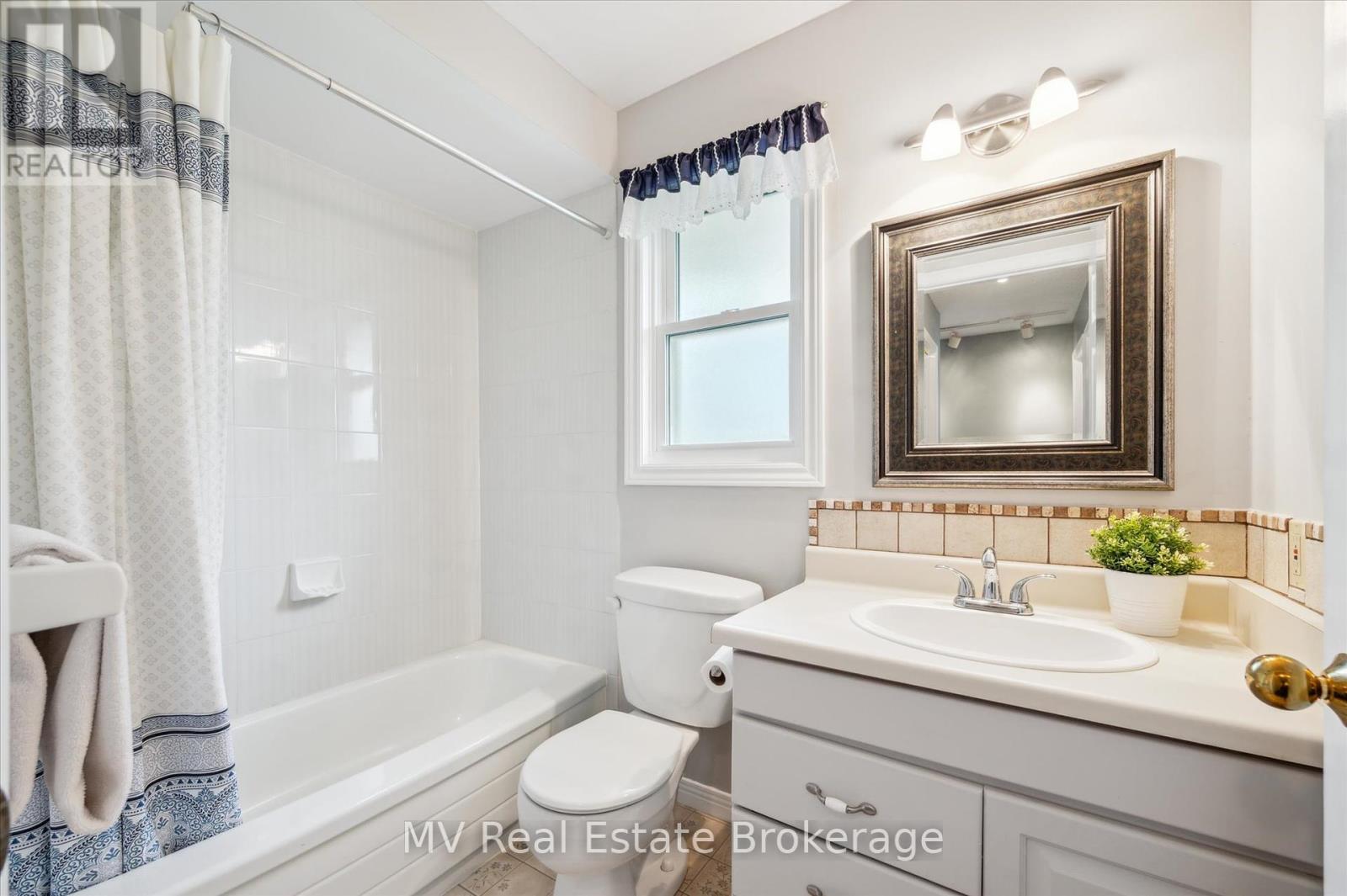 524 Walker Street, Centre Wellington, Ontario  N1M 3J1 - Photo 15 - X12194268