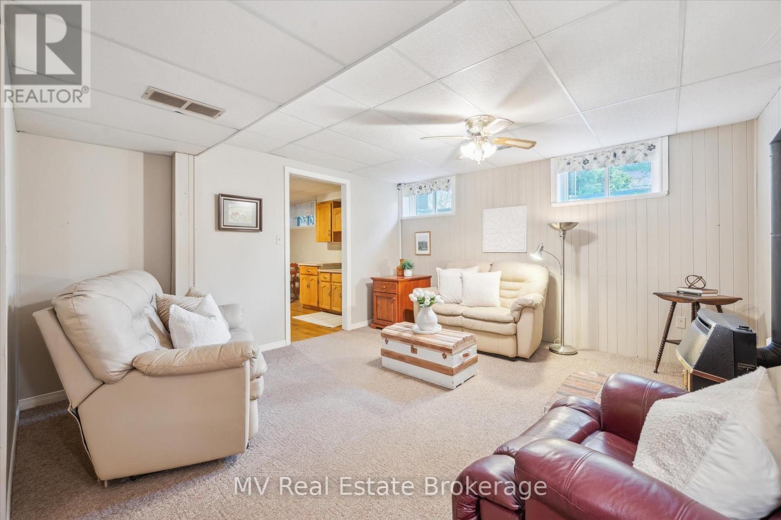 524 Walker Street, Centre Wellington, Ontario  N1M 3J1 - Photo 20 - X12194268