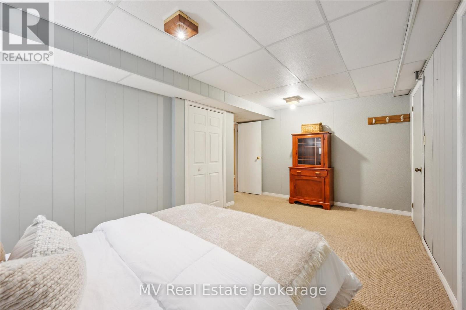 524 Walker Street, Centre Wellington, Ontario  N1M 3J1 - Photo 28 - X12194268