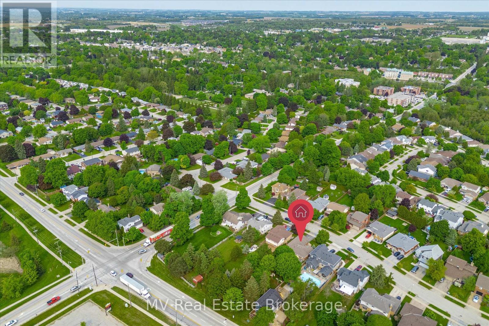 524 Walker Street, Centre Wellington, Ontario  N1M 3J1 - Photo 32 - X12194268