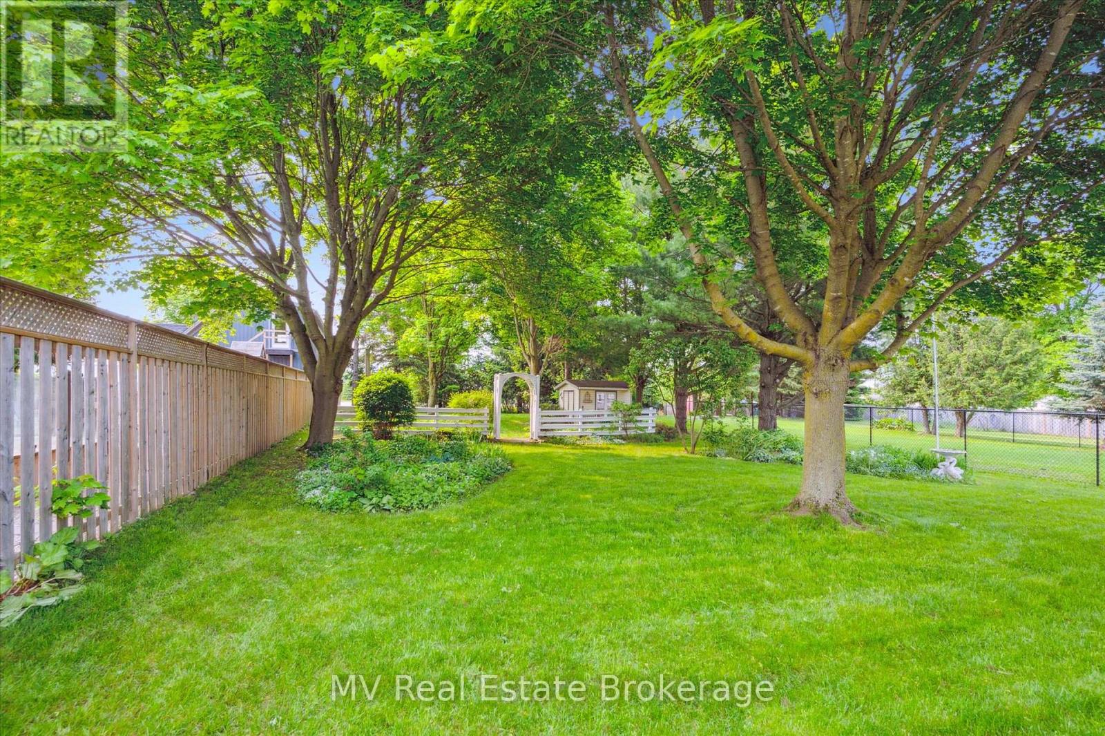524 Walker Street, Centre Wellington, Ontario  N1M 3J1 - Photo 38 - X12194268