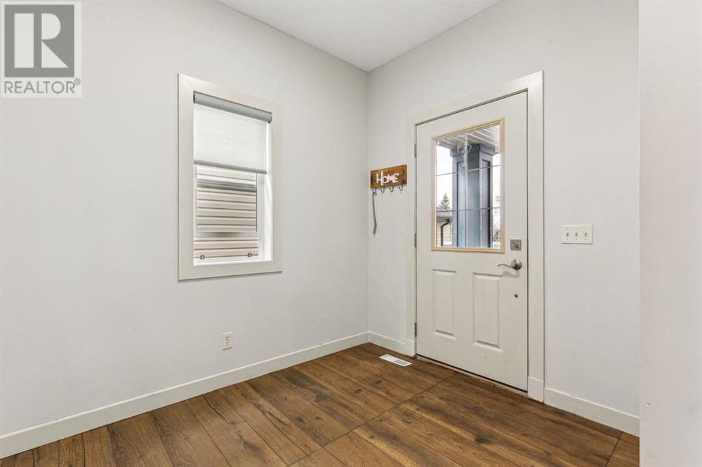 Property at 11 copper leaf Terrace SE image 3