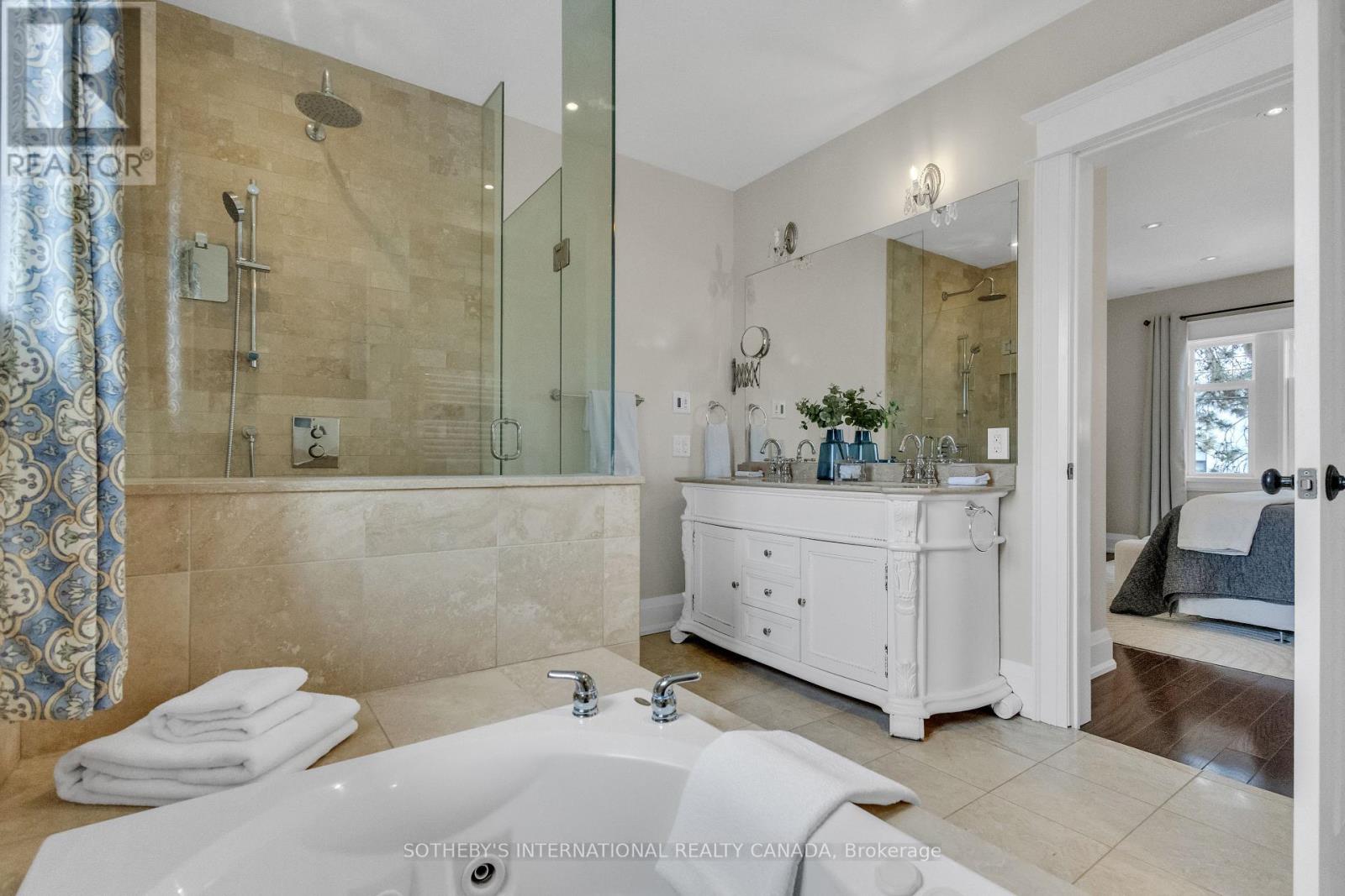 68 Astley Avenue, Toronto, Ontario  M4W 3B4 - Photo 21 - C12194237