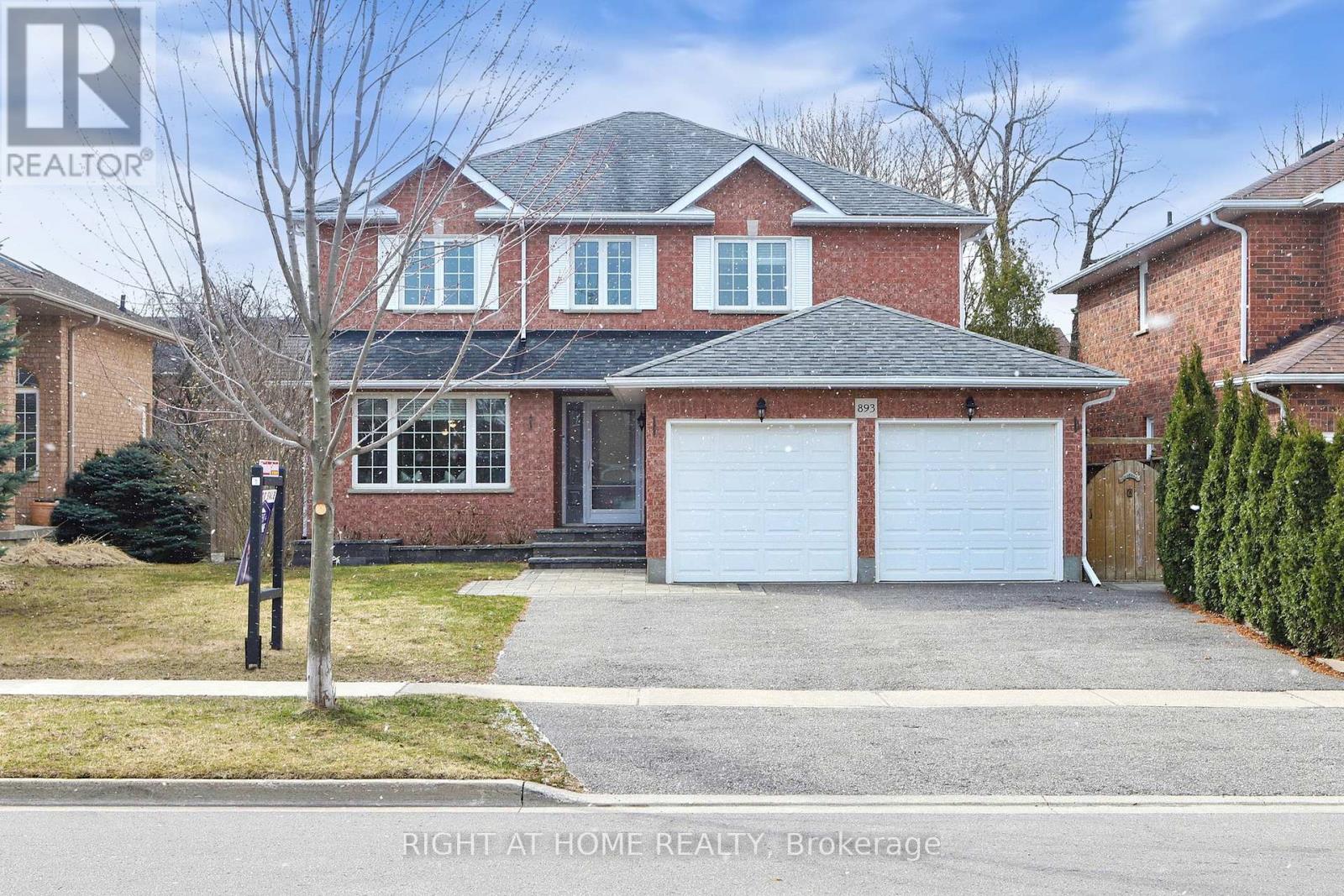 893 Sundance Circle, Oshawa, Ontario  L1J 8P1 - Photo 2 - E12194245
