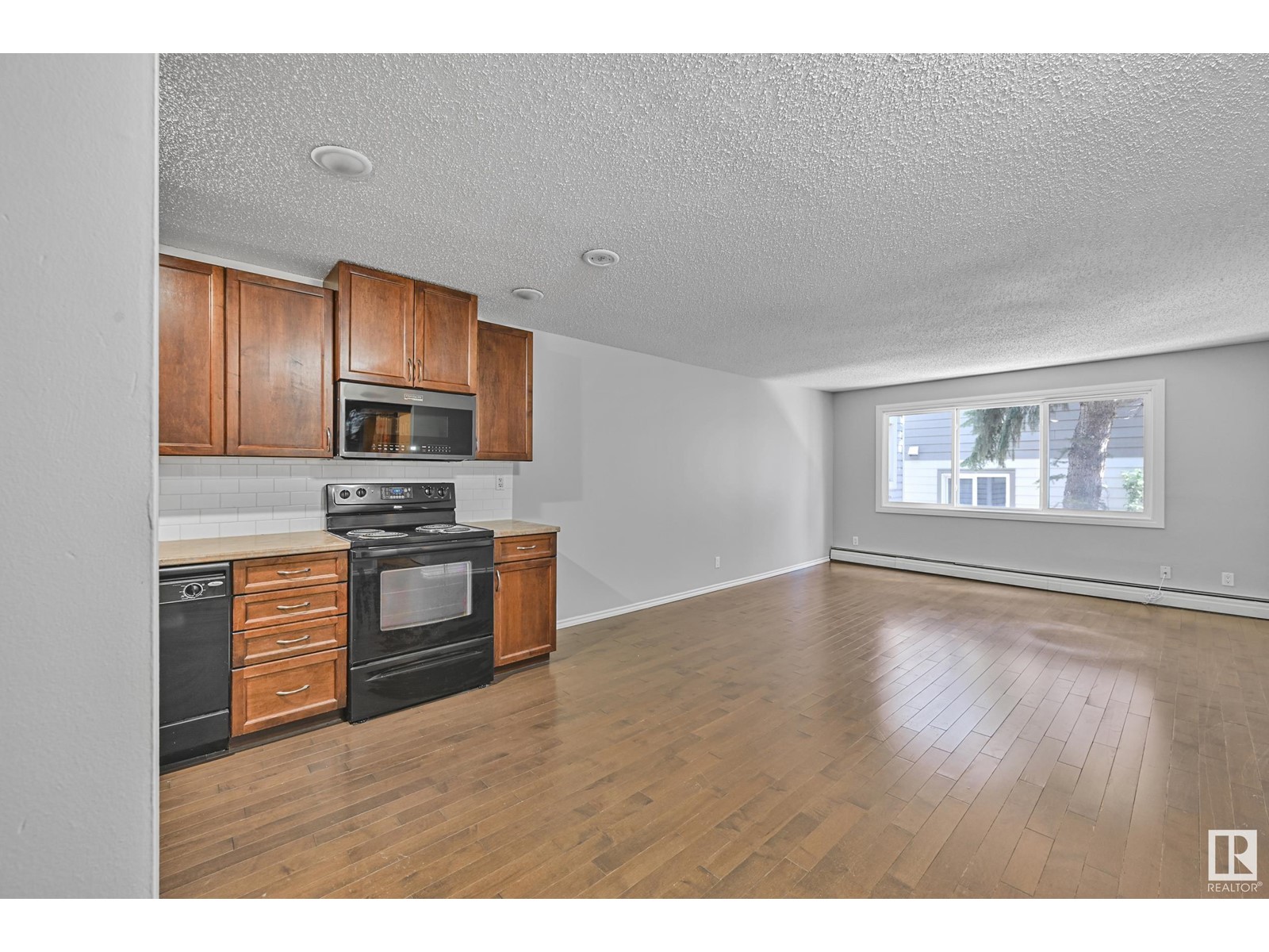 #202 9725 82 Av Nw, Edmonton, Alberta  T6E 1Y6 - Photo 11 - E4440204