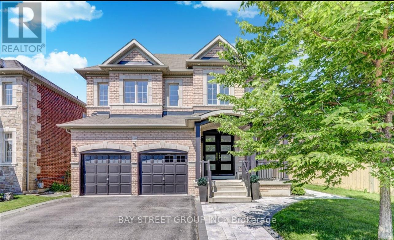 1258 ATKINS DR DRIVE, Newmarket, Ontario