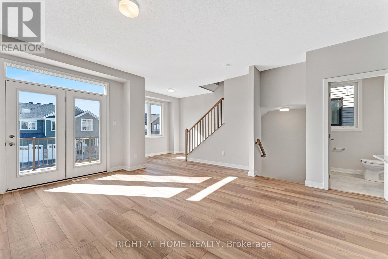 705 Quilter Row, Ottawa, Ontario  K0A 2Z0 - Photo 21 - X12194197