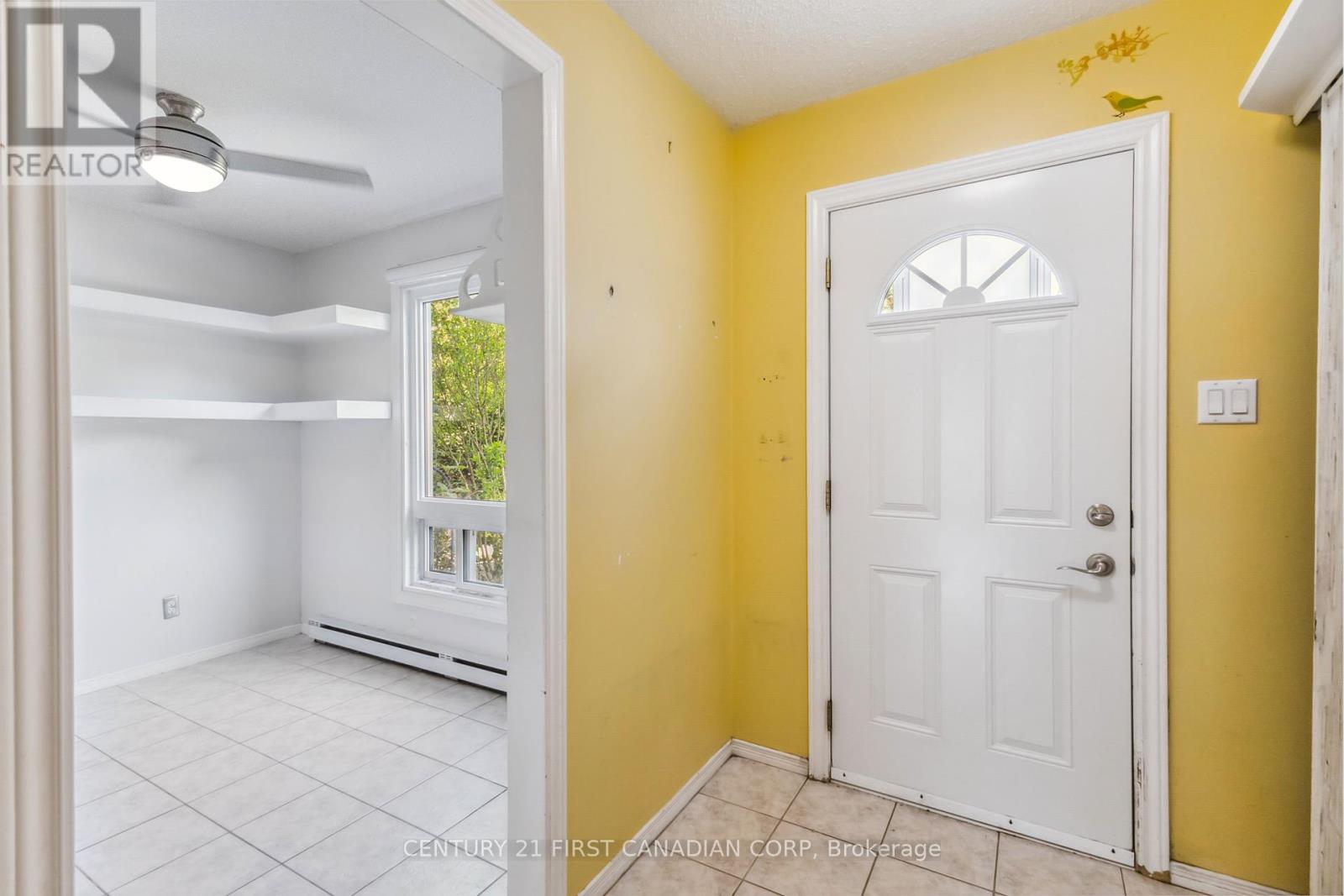 Photo 17 of 28 for 118 Monmore Road