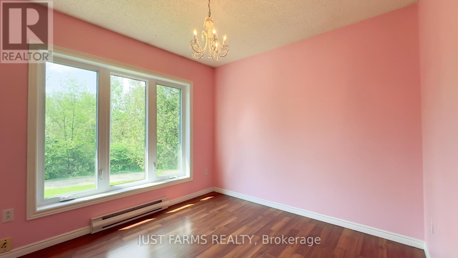 837 7th Avenue, Hanover, Ontario  N4N 2K3 - Photo 24 - X12194315