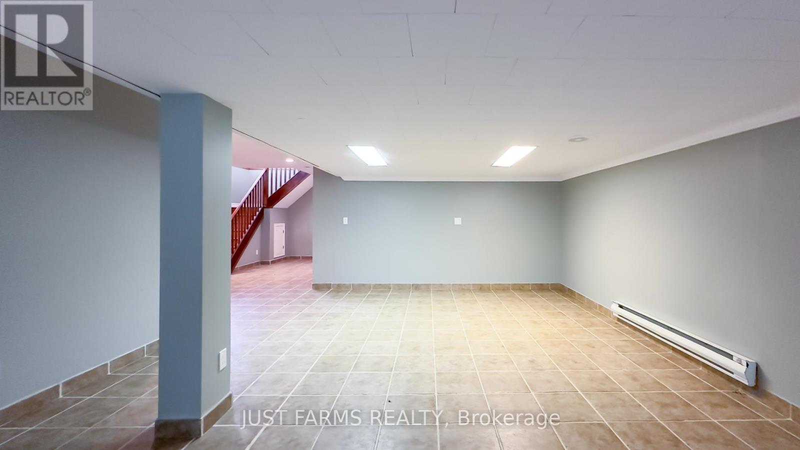 837 7th Avenue, Hanover, Ontario  N4N 2K3 - Photo 30 - X12194315