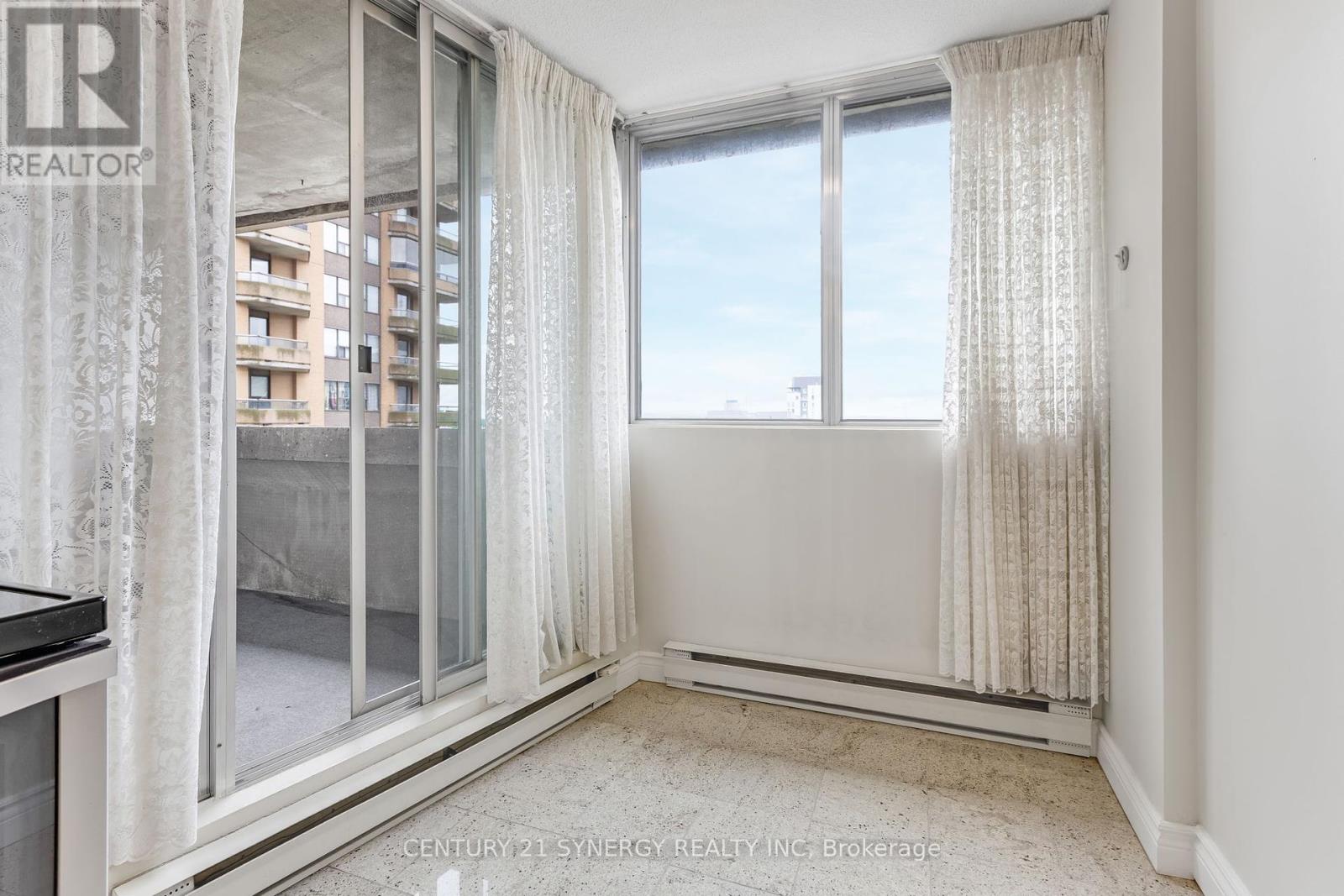 2008 - 530 Laurier Avenue W, Ottawa, Ontario  K1R 7T1 - Photo 19 - X12194272