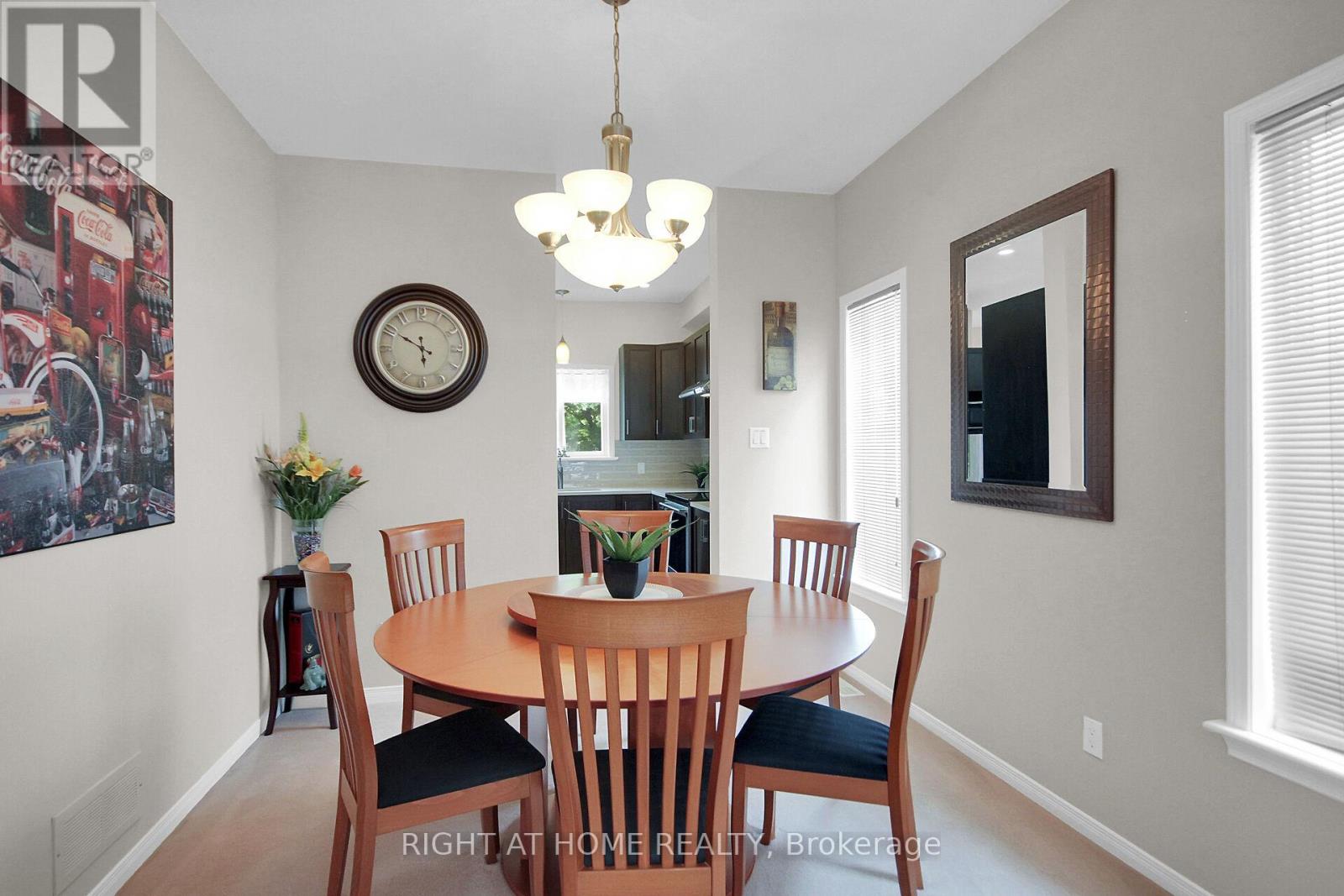 13 Sirocco Crescent, Ottawa, Ontario  K2S 1Z7 - Photo 9 - X12194287