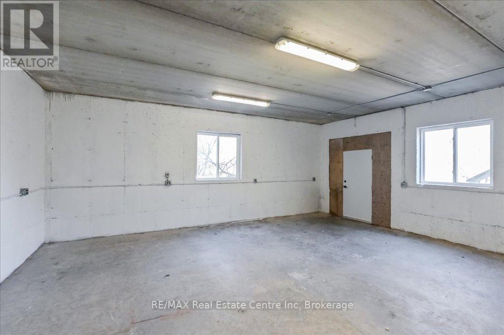 10 Mill Street, Amaranth, Ontario  L9W 3Z1 - Photo 38 - X12070598