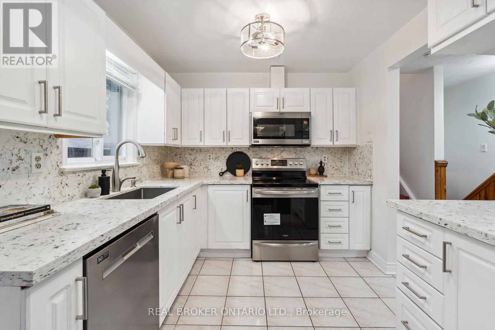 933 Scarborough Golf Clb Road, Toronto, Ontario  M1G 1J8 - Photo 16 - E12166752