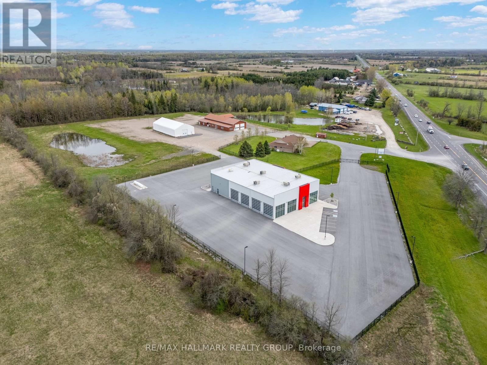 15747 Highway  7, Drummond/north Elmsley, Ontario  K7H 3C8 - Photo 5 - X12117357