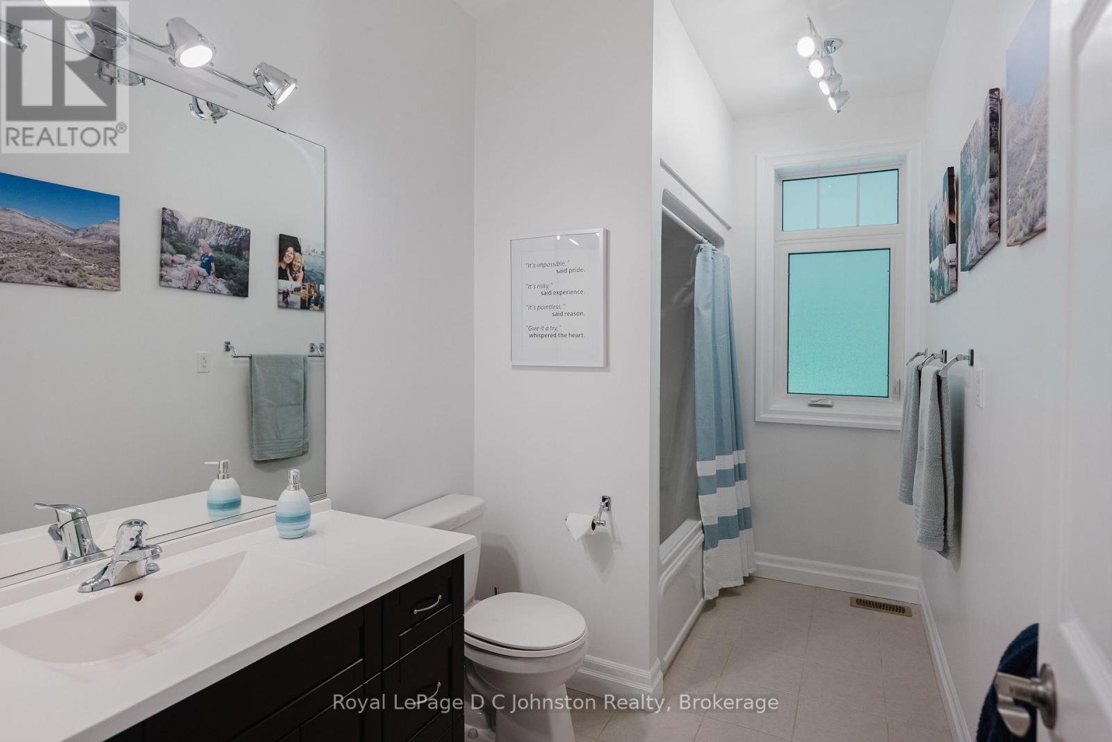 32 Pegasus Trails, Saugeen Shores, Ontario  N0H 2C6 - Photo 26 - X12194316