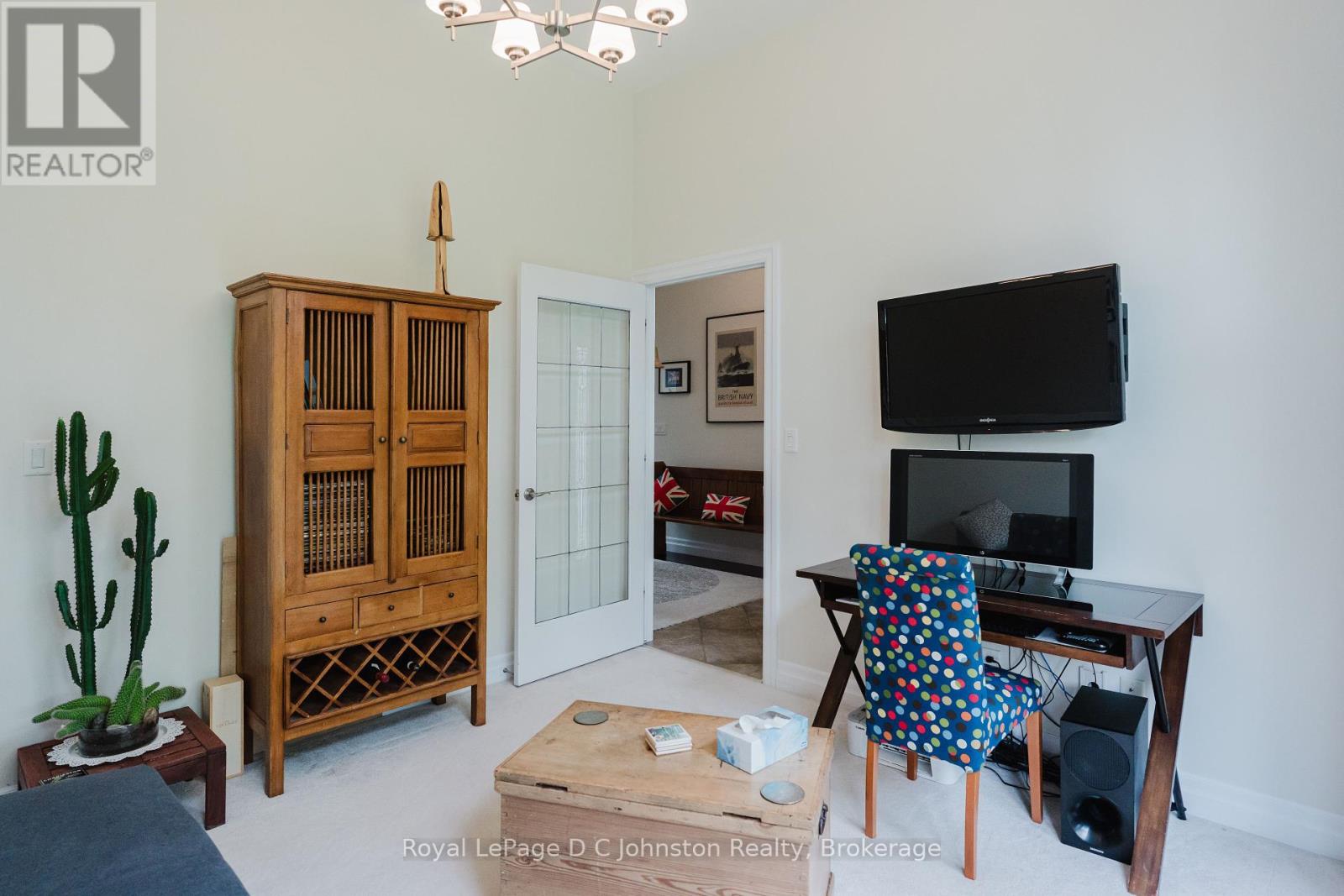 32 Pegasus Trails, Saugeen Shores, Ontario  N0H 2C6 - Photo 8 - X12194316