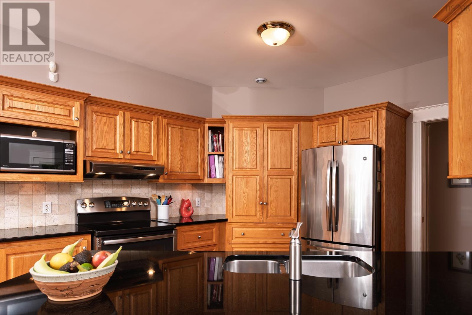 15 Evergreen Crescent, Lantz, Nova Scotia  B2S 1V9 - Photo 12 - 202512199