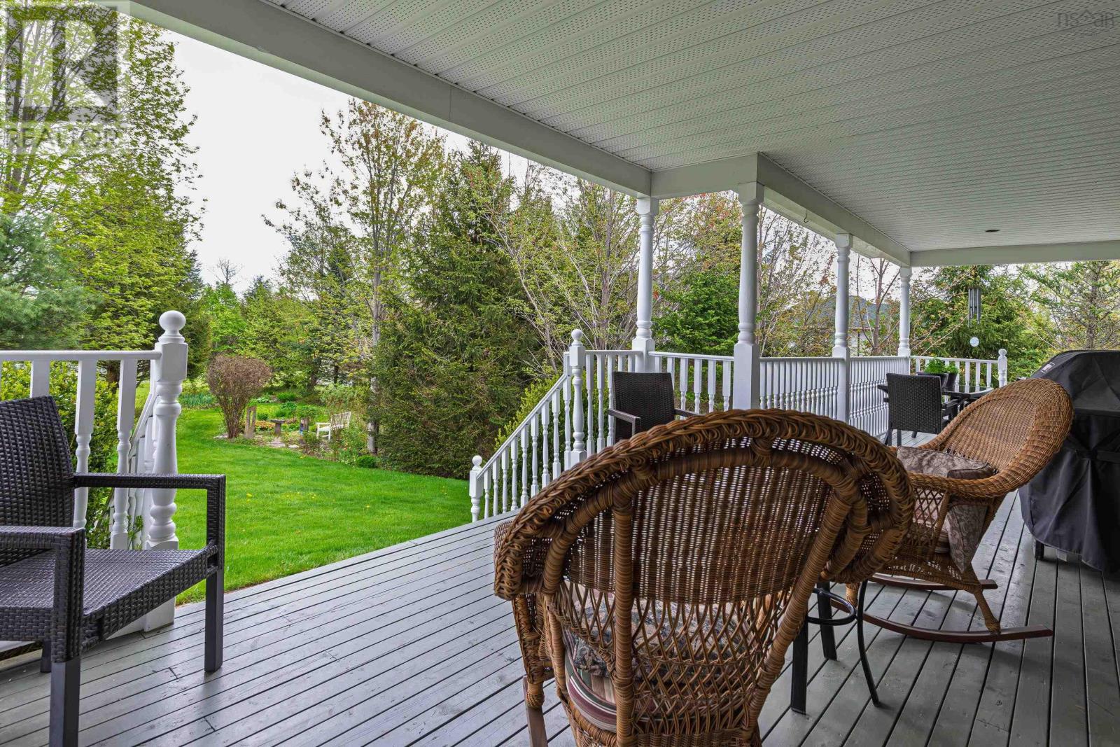 15 Evergreen Crescent, Lantz, Nova Scotia  B2S 1V9 - Photo 3 - 202512199