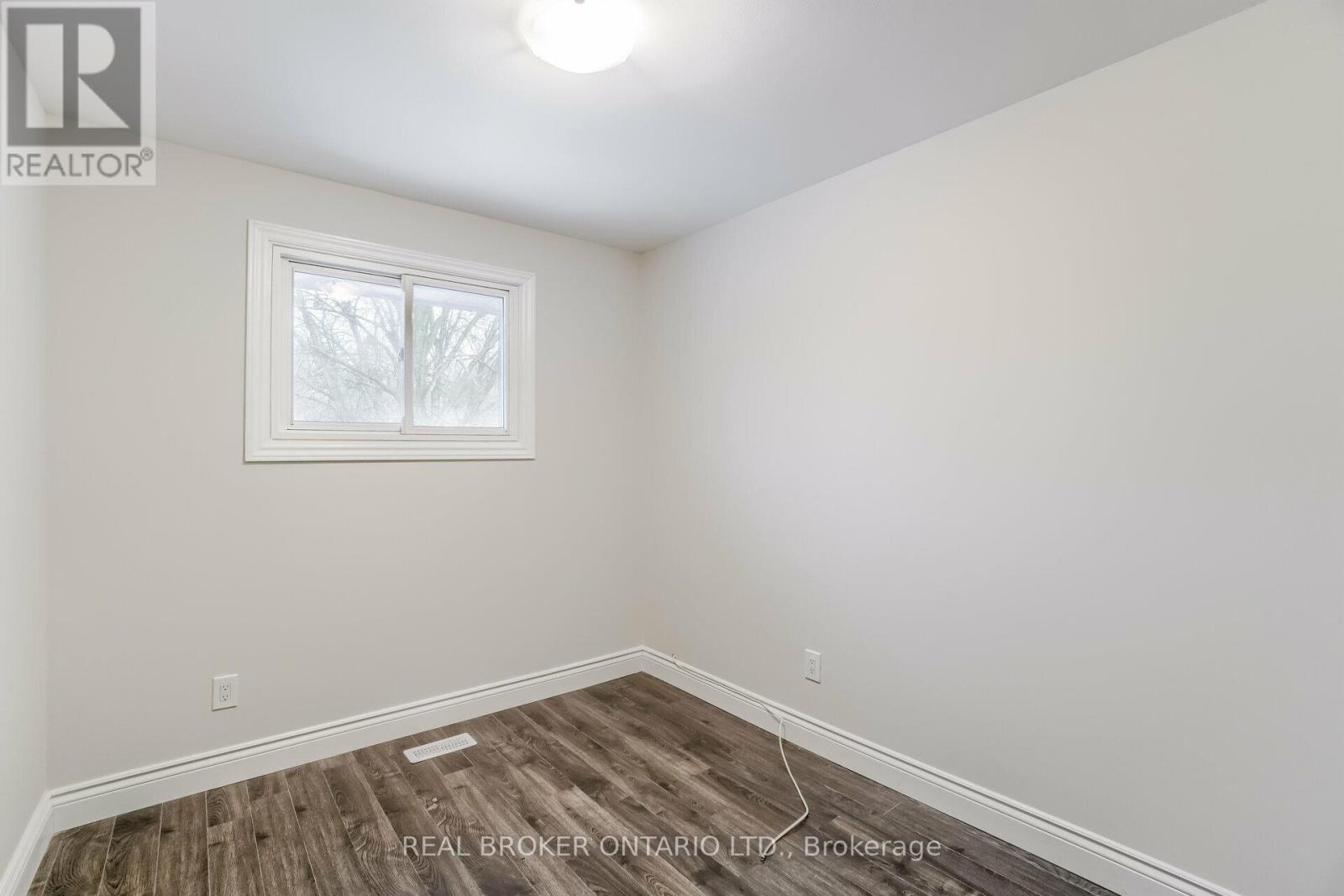 136 Claymore Crescent, Oshawa, Ontario  L1G 6G2 - Photo 19 - E12194314