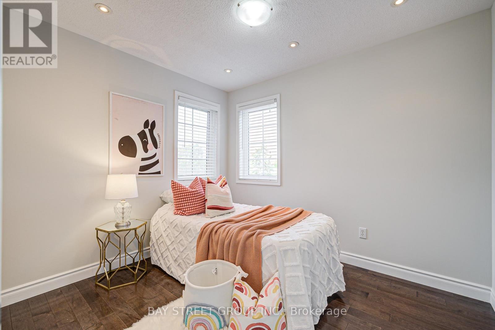43 Tower Bridge Crescent, Markham, Ontario  L6C 2M9 - Photo 23 - N12194311