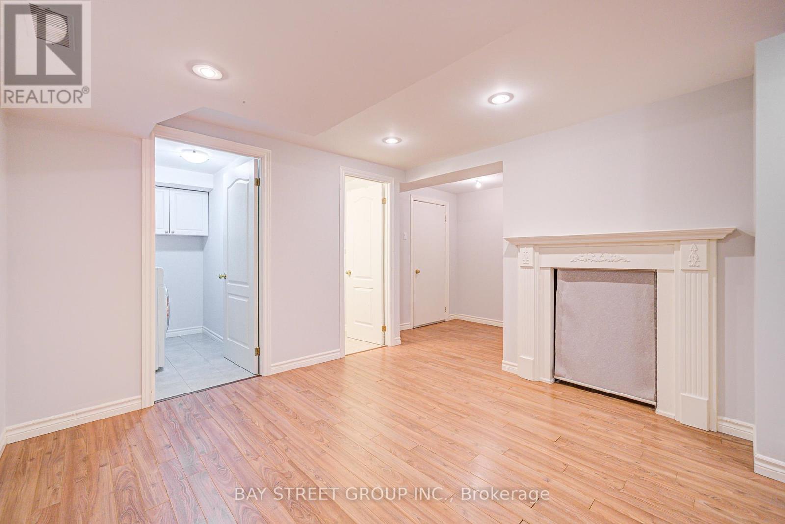 43 Tower Bridge Crescent, Markham, Ontario  L6C 2M9 - Photo 37 - N12194311