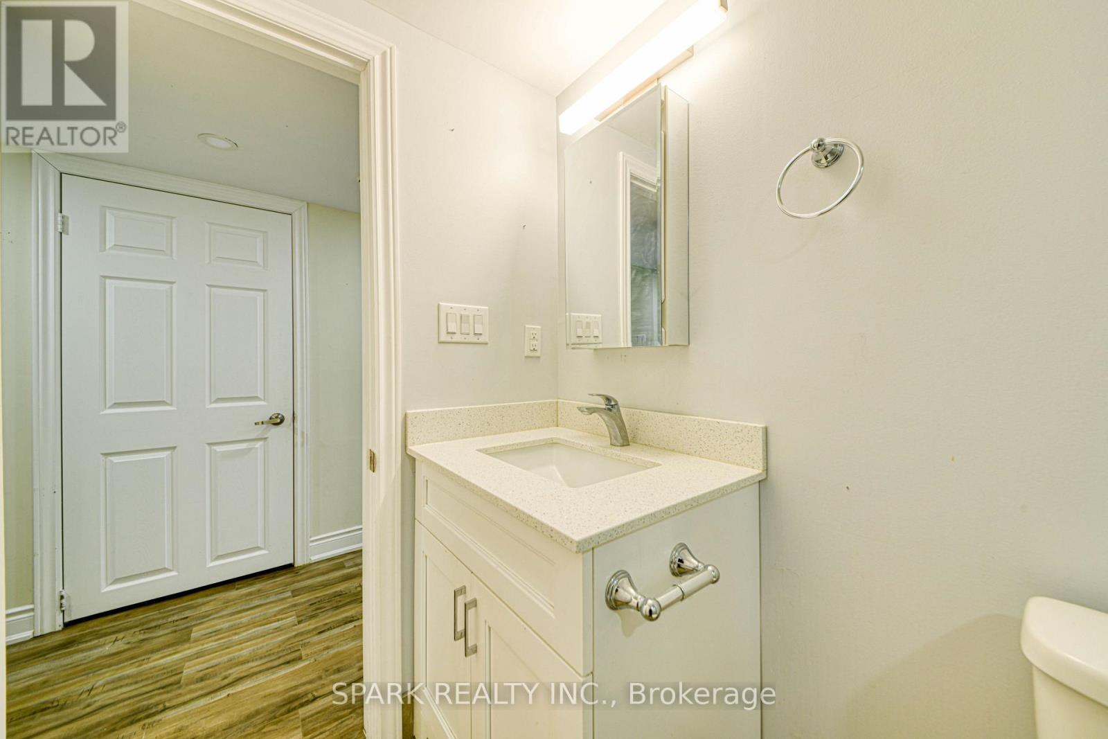 147 Weston Drive, Milton, Ontario  L9T 0V6 - Photo 27 - W12194293