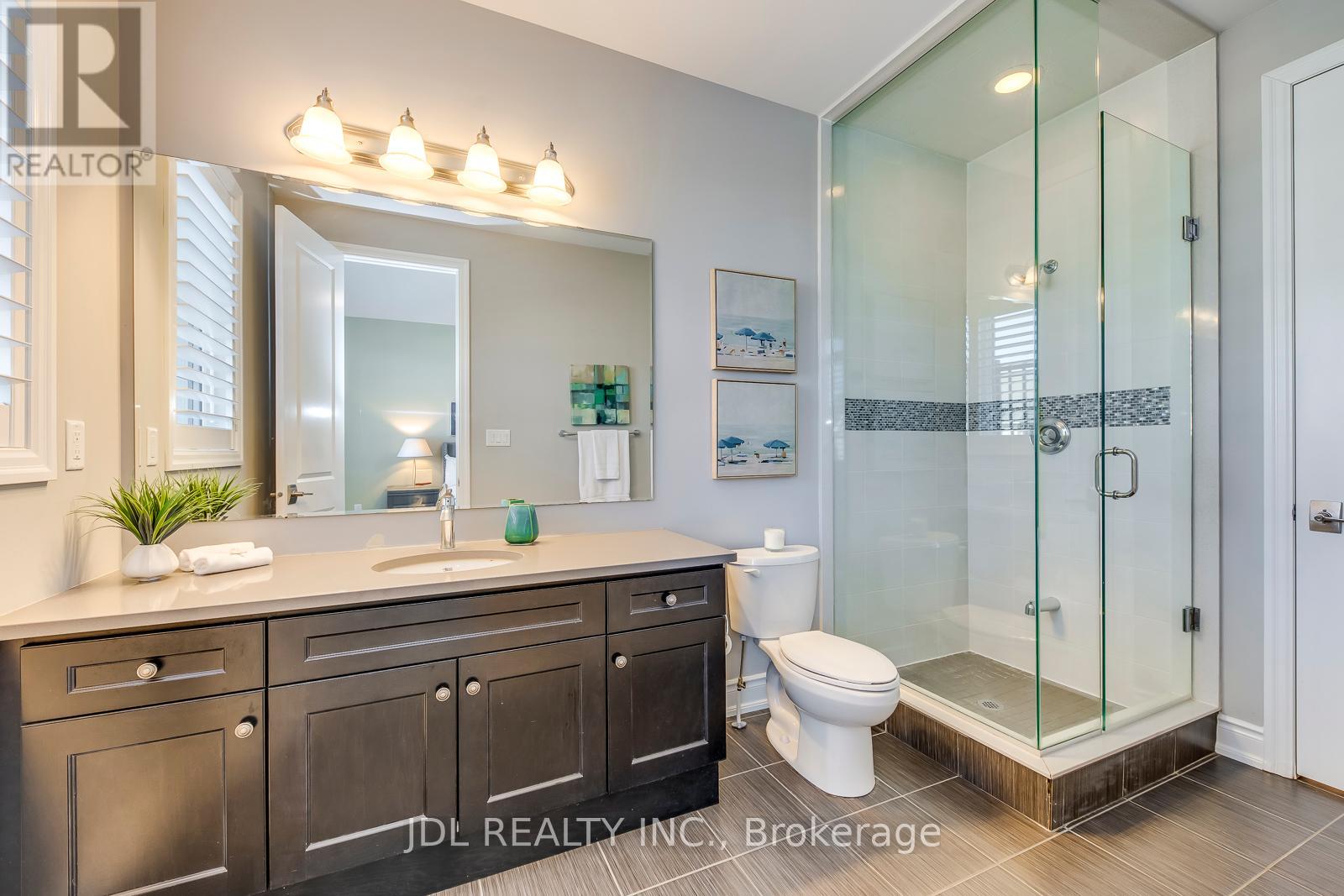 222 Magnolia Crescent, Oakville, Ontario  L6M 0Z8 - Photo 37 - W12194301