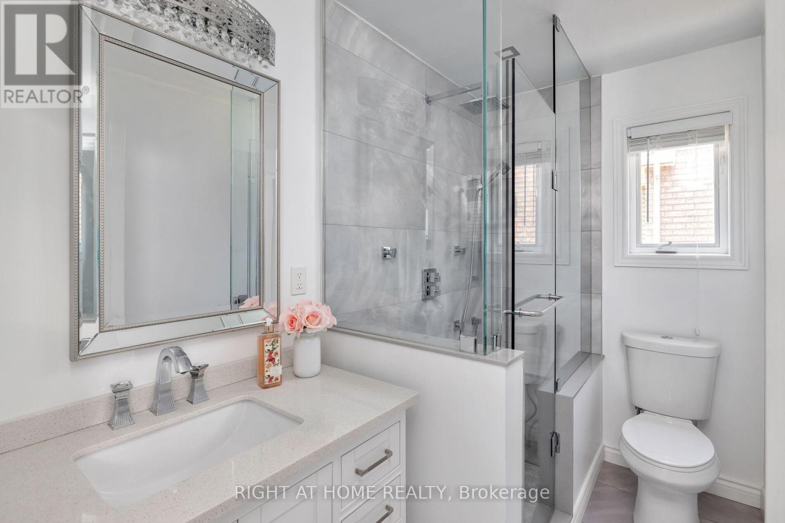 2591 Castle Hill Crescent, Oakville (Ro River Oaks), Ontario  L6H 6J1 - Photo 37 - W12194317