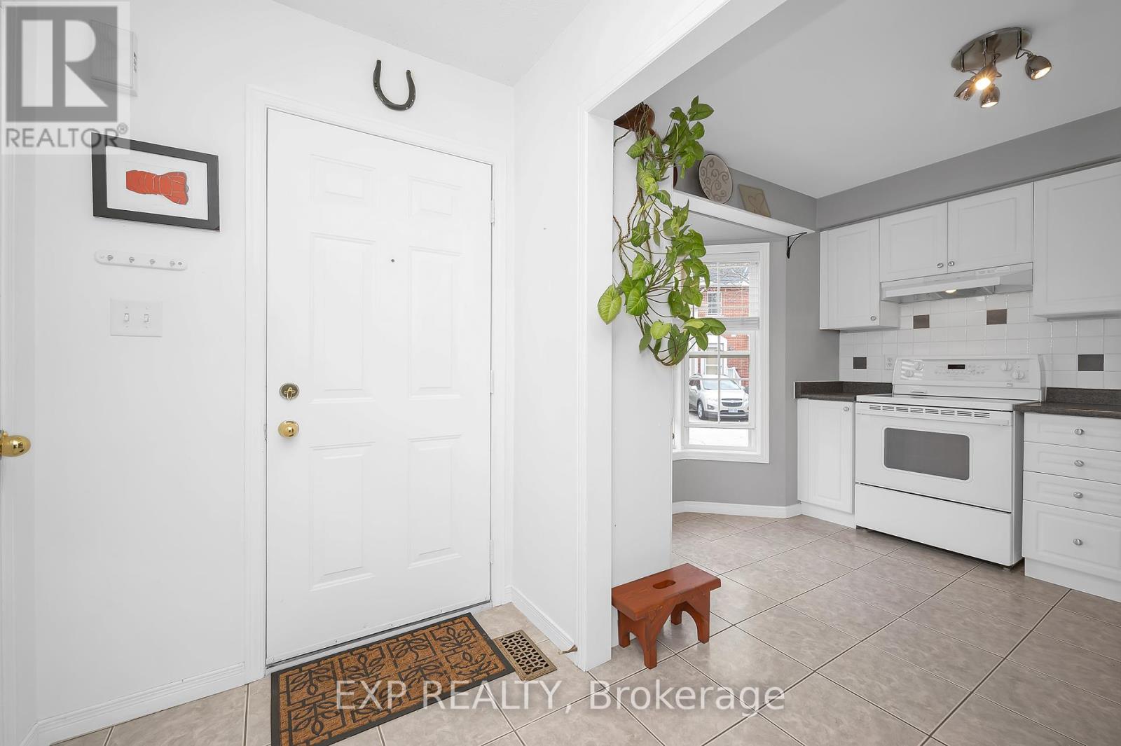 64 - 4200 Kilmer Drive, Burlington, Ontario  L7M 4Y3 - Photo 4 - W12186795