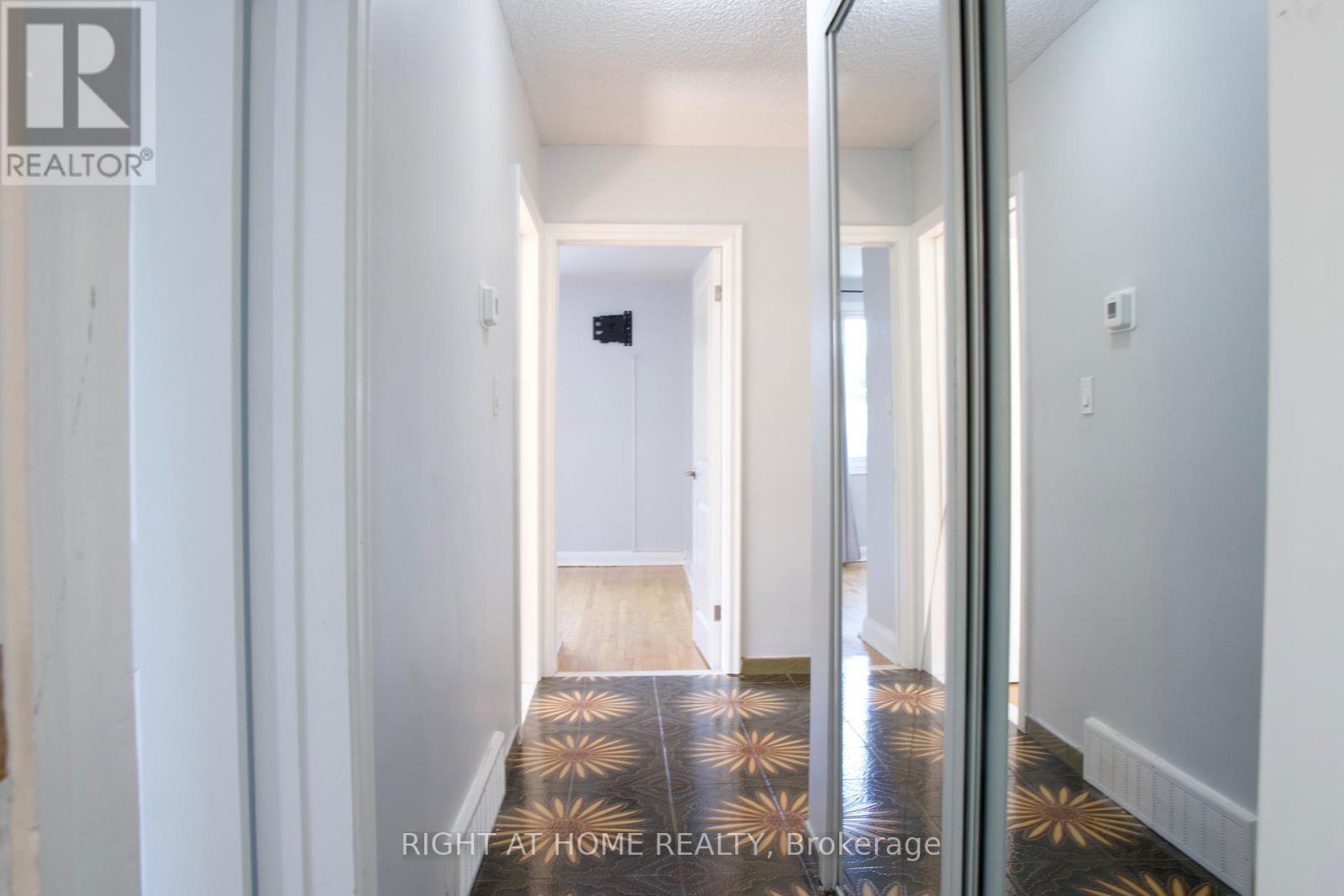 50 Langholm Drive, Toronto, Ontario  M3M 2R8 - Photo 14 - W12194136