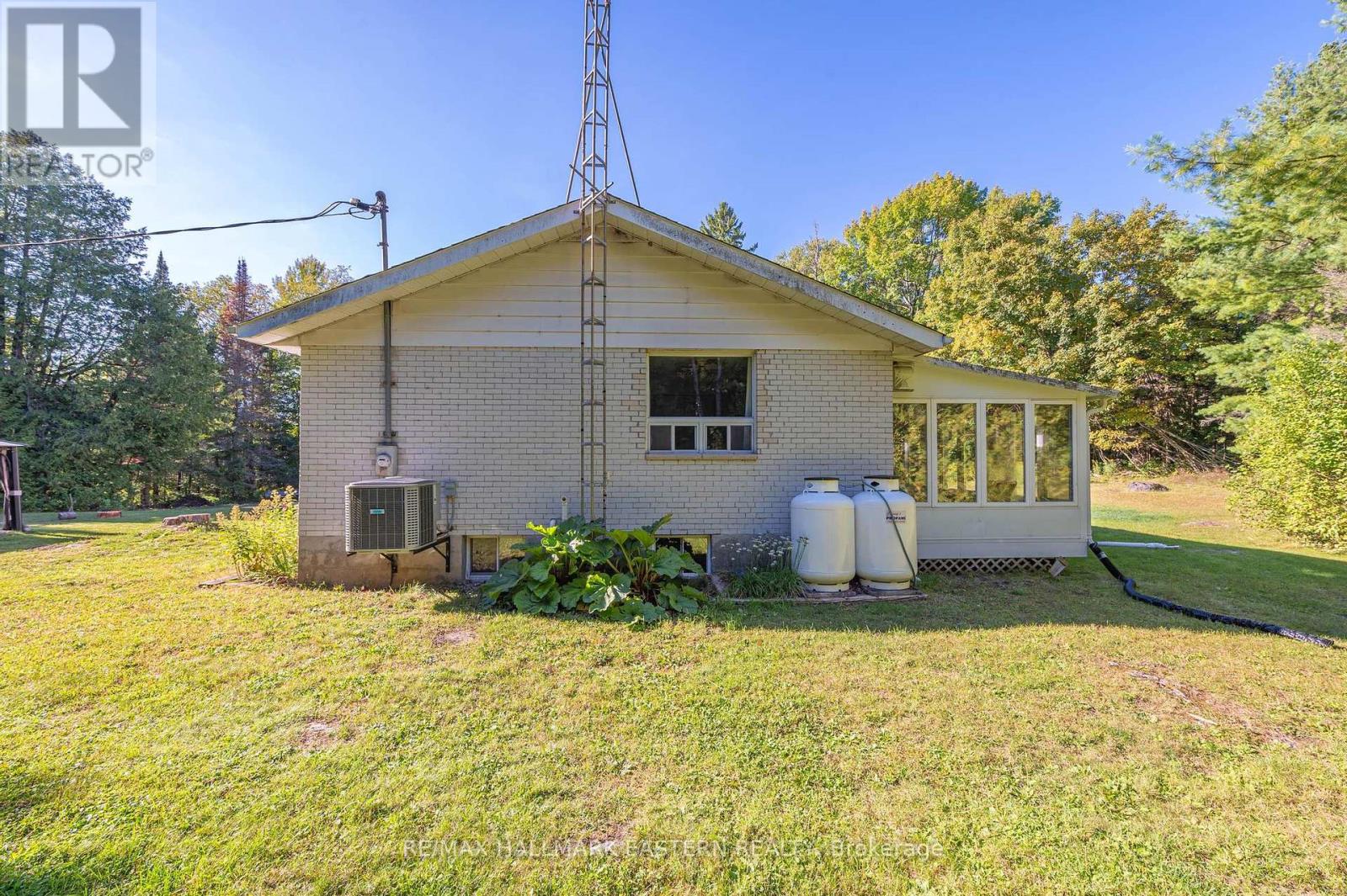 517 Belmont 2nd Line, Havelock-Belmont-Methuen, Ontario K0L 1Z0 - Photo 30 - X12194327