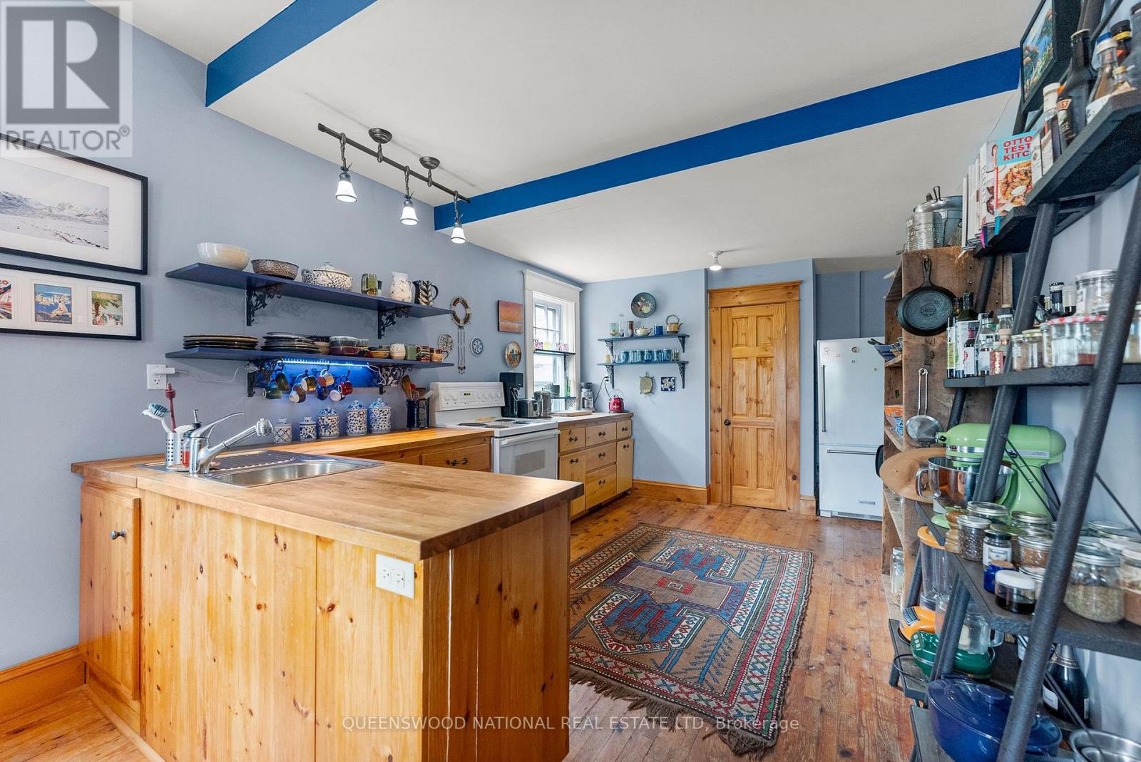 156 Wellington Street Nw, Bonnechere Valley, Ontario  K0J 1T0 - Photo 14 - X12194344