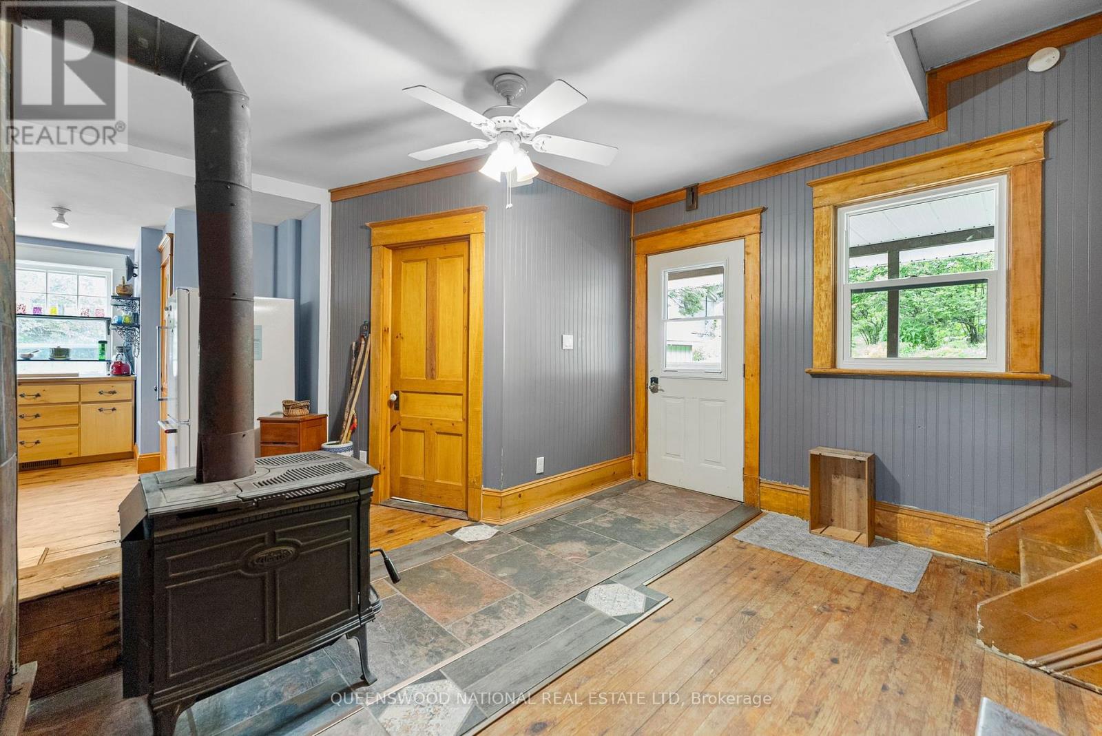 156 Wellington Street Nw, Bonnechere Valley, Ontario  K0J 1T0 - Photo 23 - X12194344