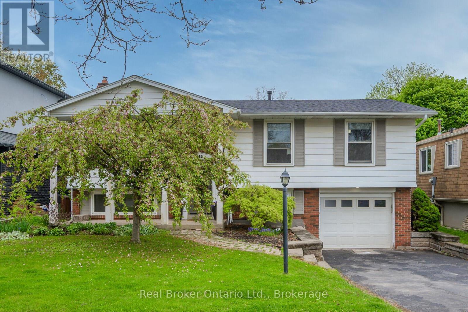 615 SHERATON ROAD, burlington (appleby), Ontario