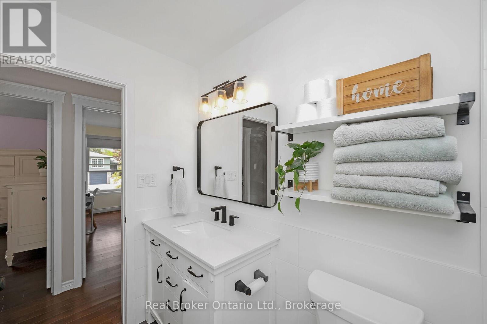 615 Sheraton Road, Burlington, Ontario  L7L 4B3 - Photo 26 - W12194331