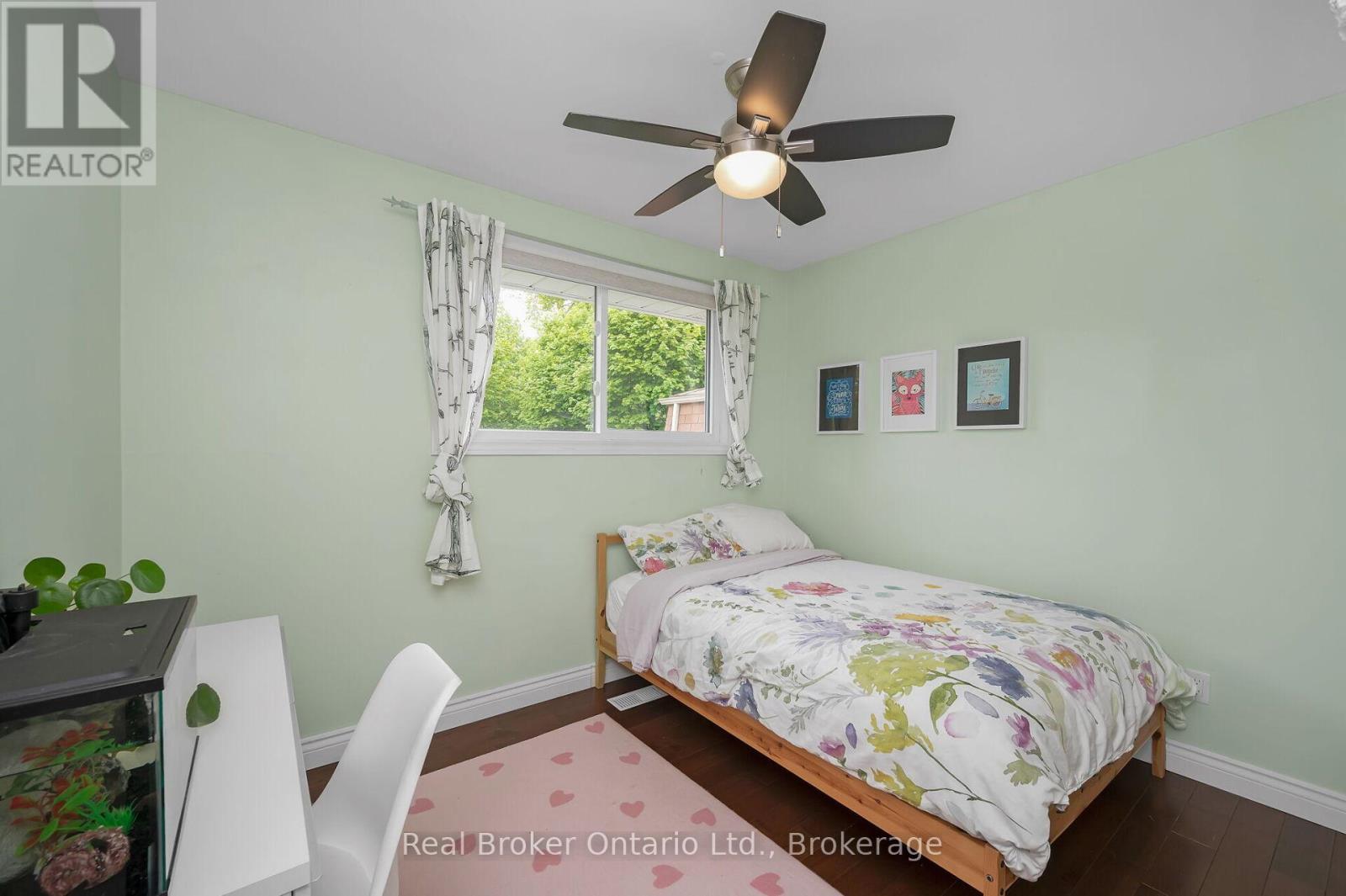 615 Sheraton Road, Burlington, Ontario  L7L 4B3 - Photo 27 - W12194331