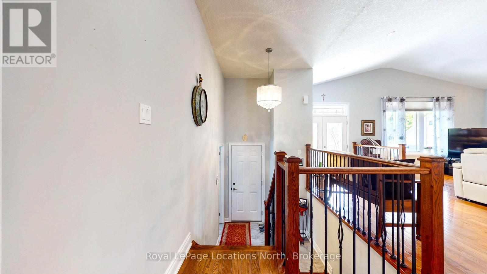 55 34th Street N, Wasaga Beach, Ontario  L9Z 2C2 - Photo 38 - S12194324