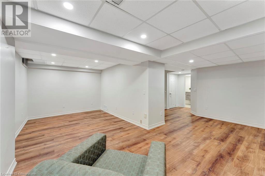 11 Pirie Drive Unit# 72, Dundas, Ontario  L9H 6Z6 - Photo 25 - 40735012