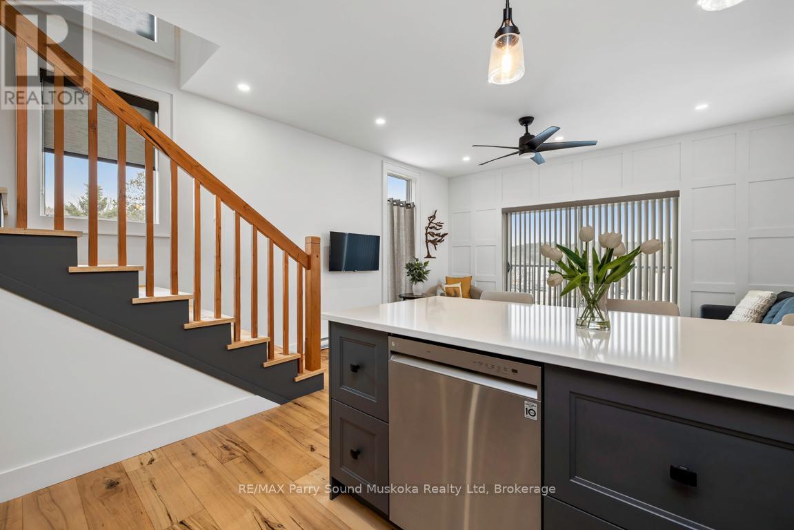 98 James Street, Parry Sound, Ontario  P2A 1T9 - Photo 12 - X12194334