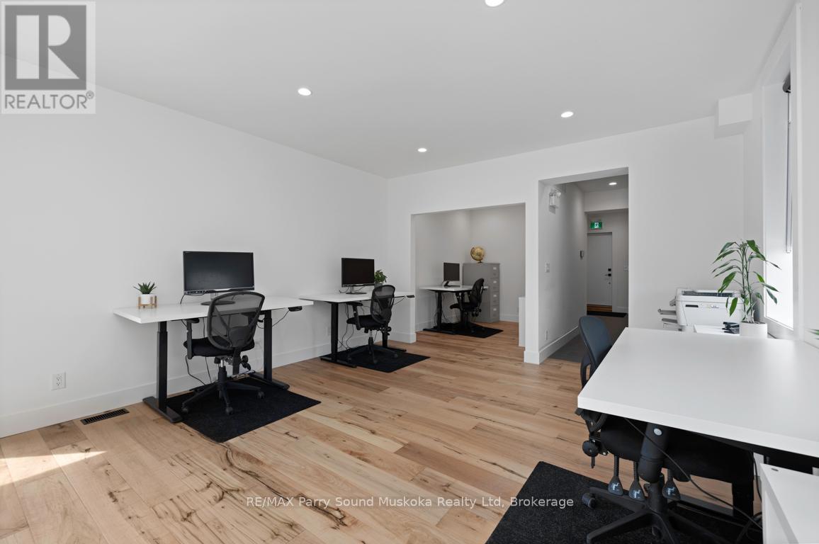 98 James Street, Parry Sound, Ontario  P2A 1T9 - Photo 41 - X12194334