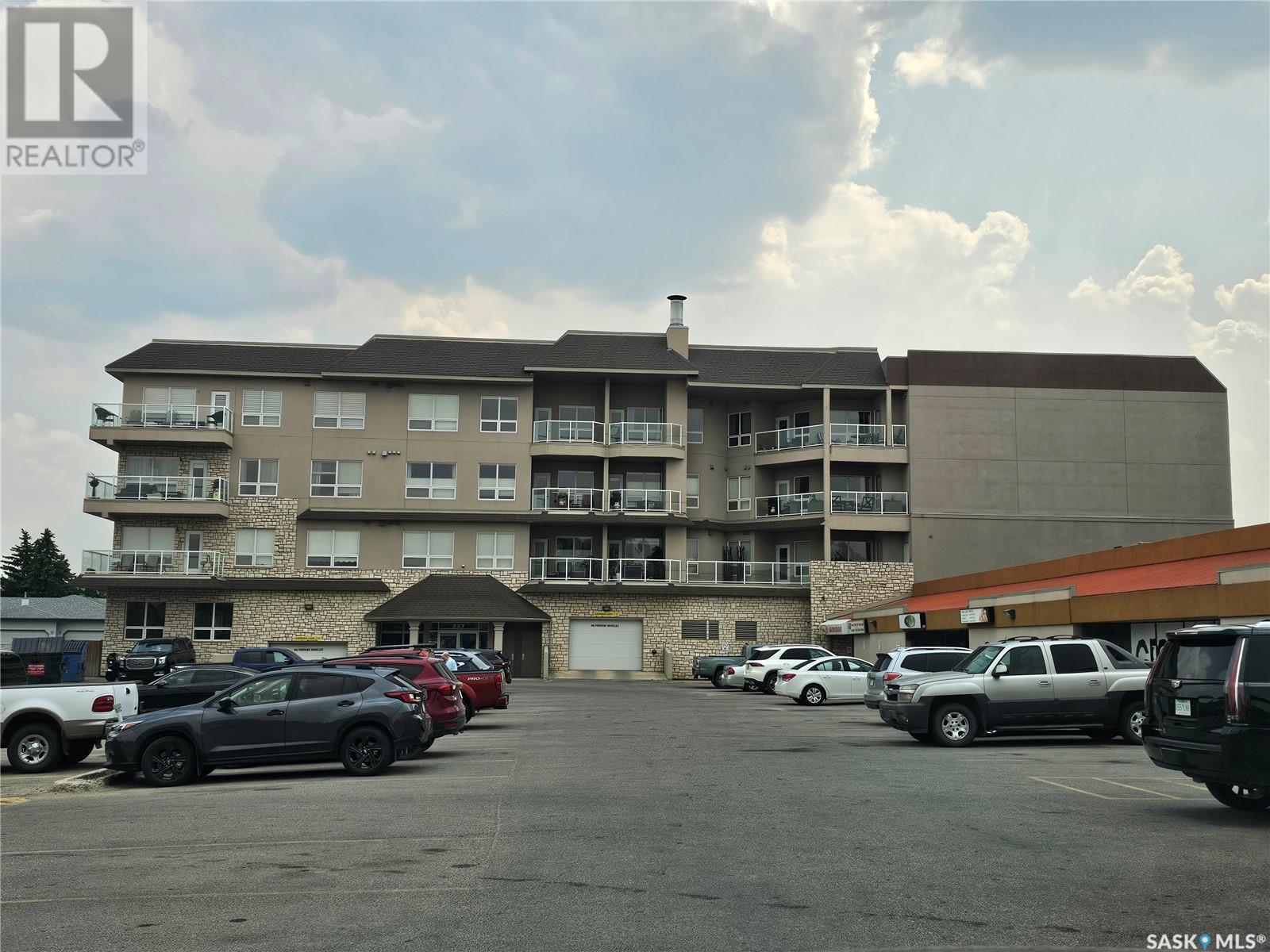 205 227 Pinehouse DRIVE, Saskatoon, Saskatchewan
