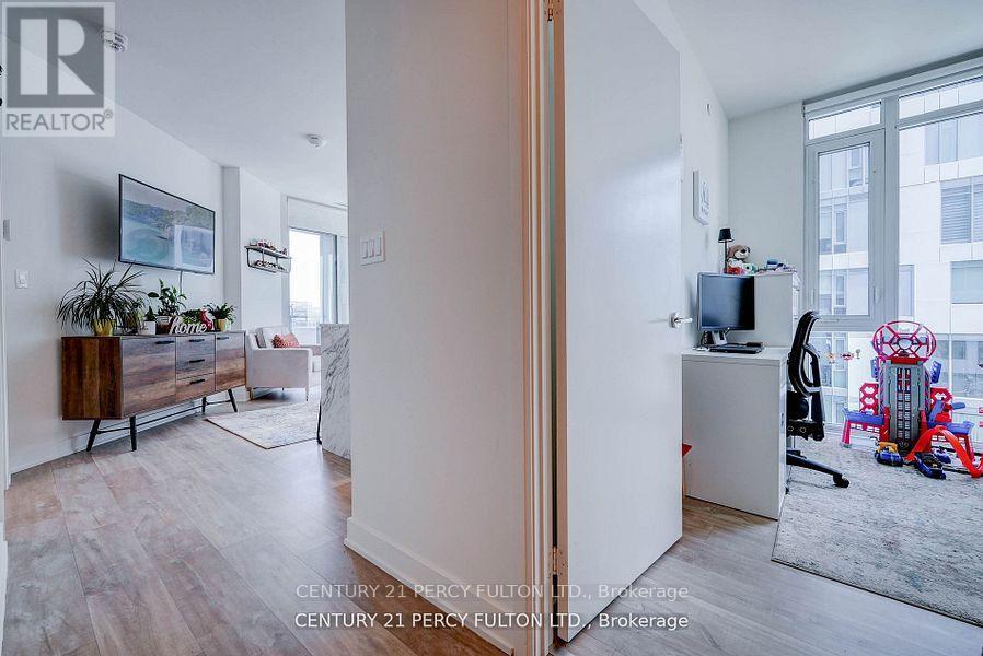 1501 - 27 Bathurst Street, Toronto, Ontario  M5V 0R1 - Photo 15 - C12194328